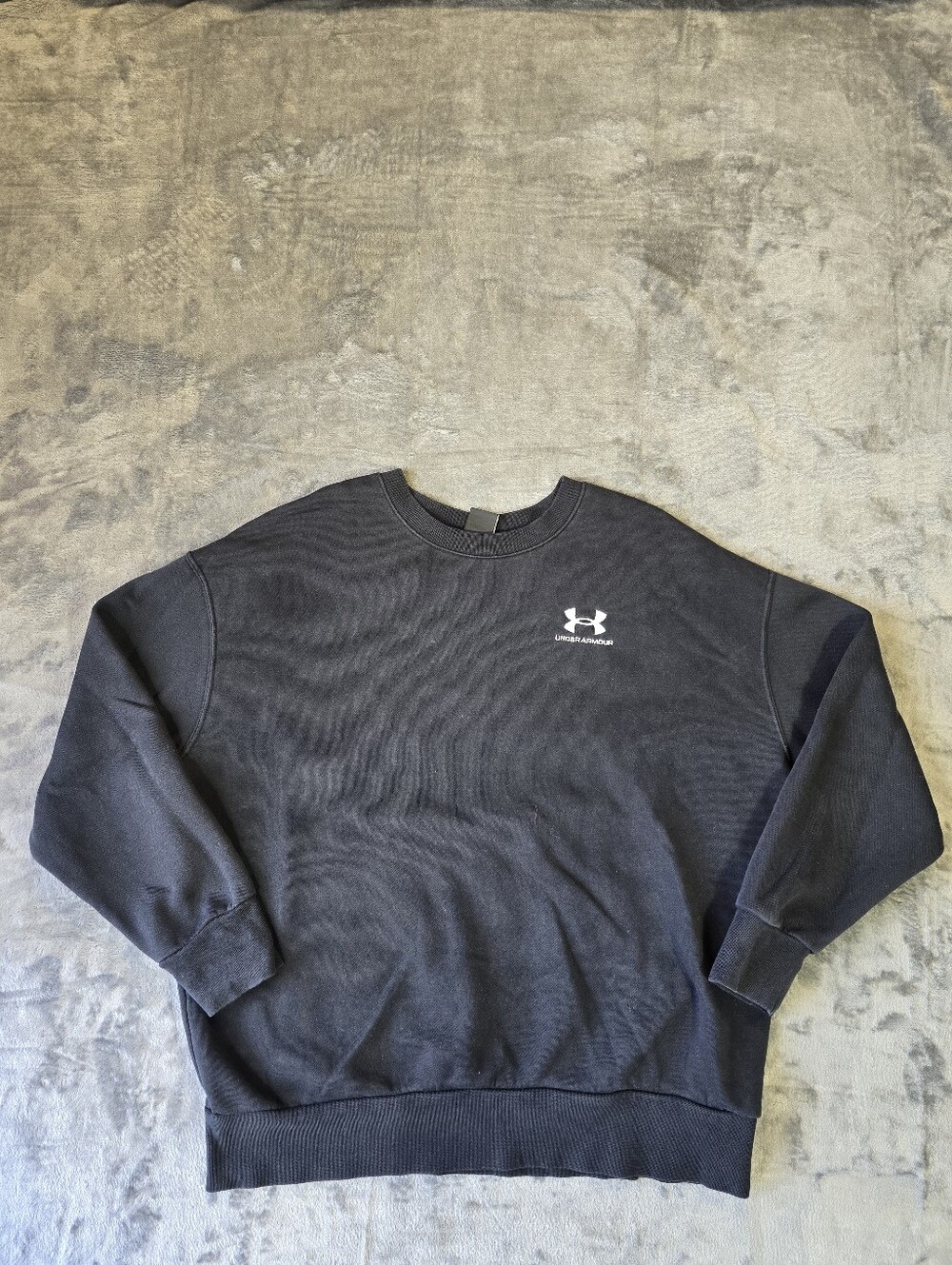Under Armour Fleece Pullovet Sweatshirt Size Small Fits Medium Black